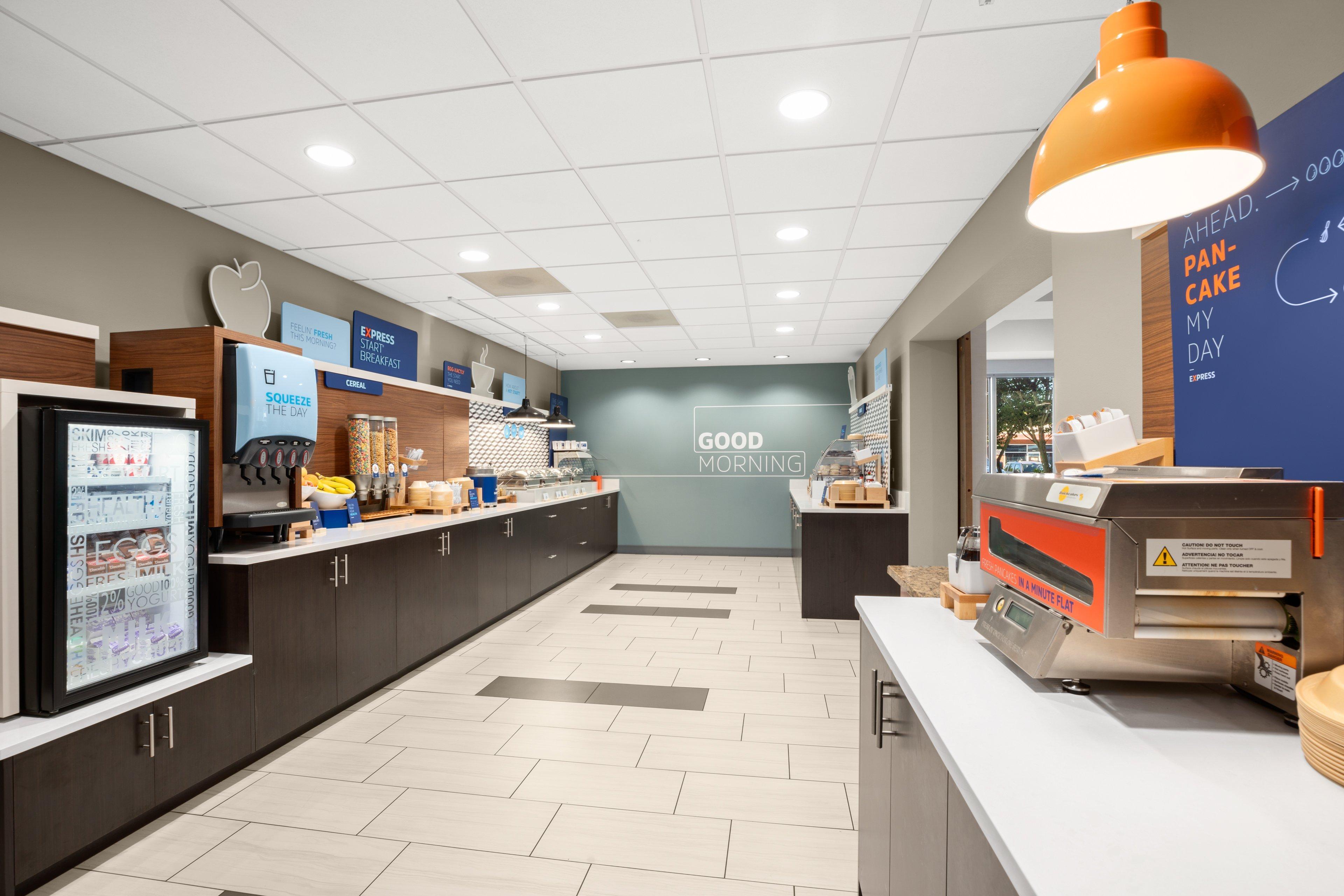 Holiday Inn Express Hotel & Suites Marysville By Ihg Екстериор снимка